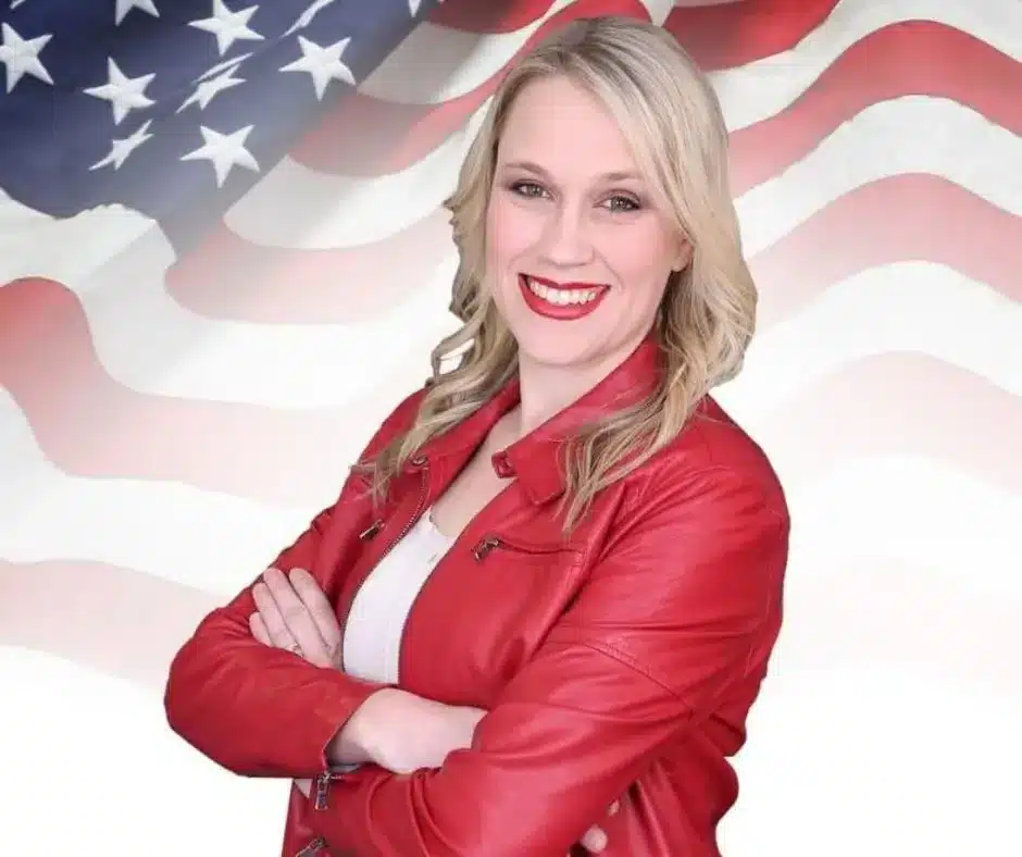 Conselho Escolar Processa Distrito por Citar Bíblia