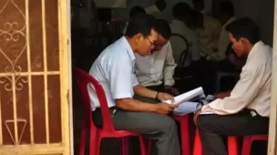 Vietnã-propõe-proibição-de-devocional-em-família Vietnã propõe proibição de devocional em família