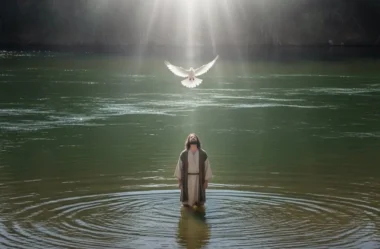 A Santíssima Trindade – O Deus Único Revelado em Três Pessoas Eternas