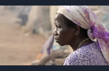 Mulher deslocada pela violência em Benue, Nigéria, em foto de 2025 usada como imagem de contexto